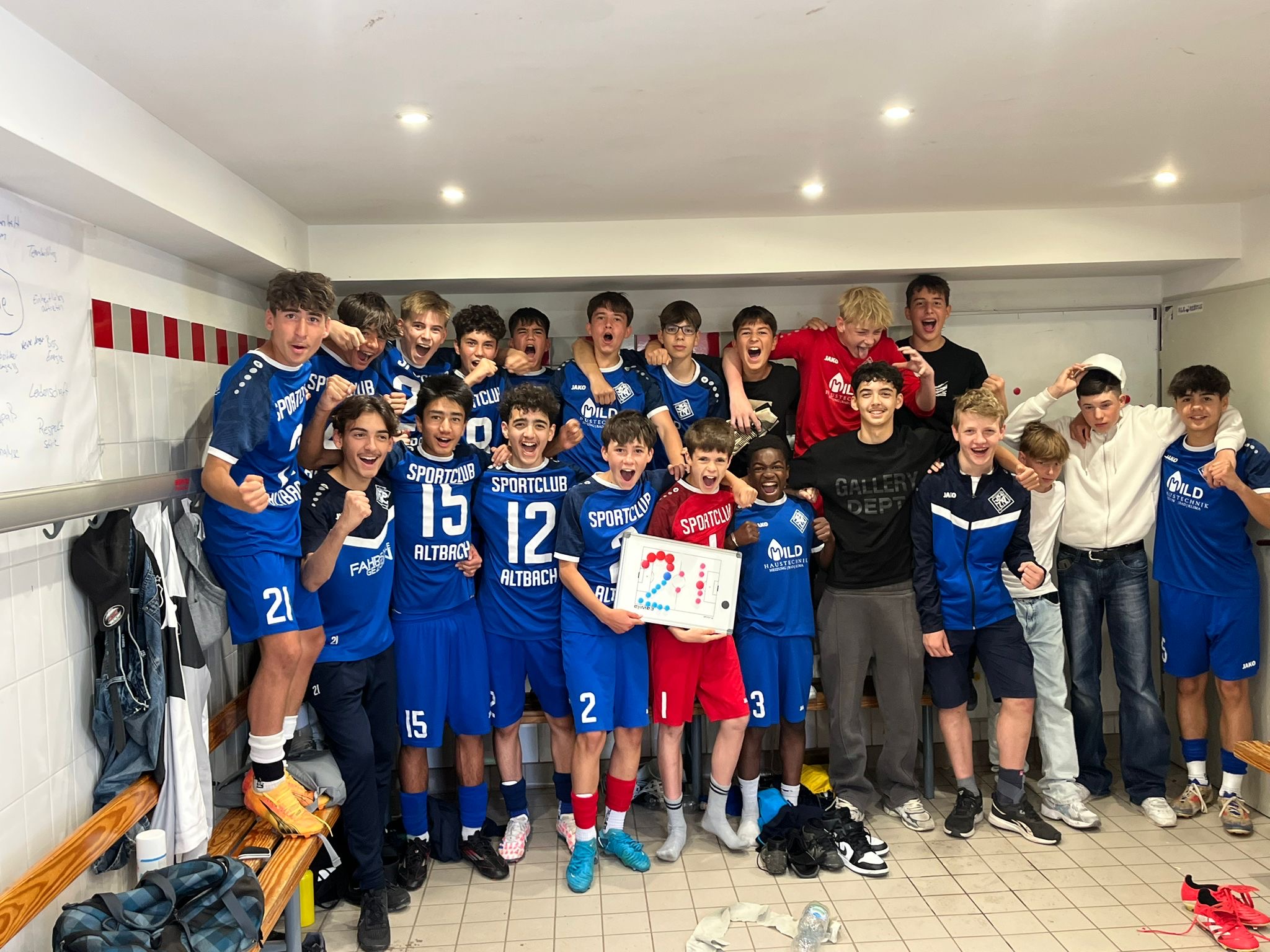 C1 gewinnt letztes Saisonspiel